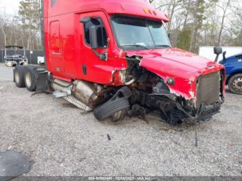  Salvage Freightliner Cascadia 125