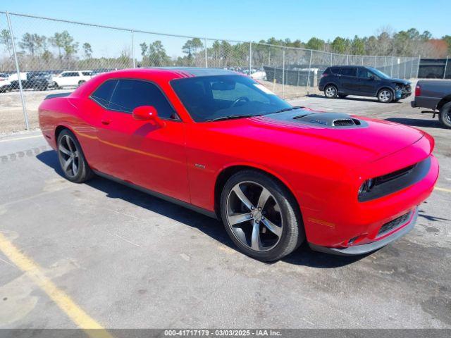  Salvage Dodge Challenger