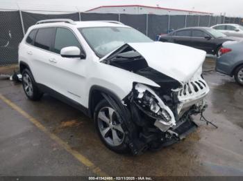  Salvage Jeep Cherokee