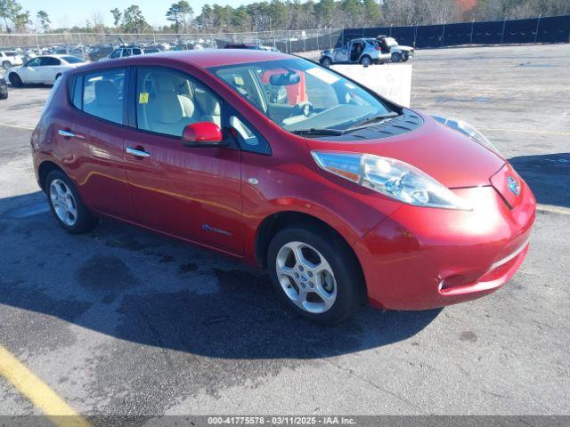  Salvage Nissan LEAF