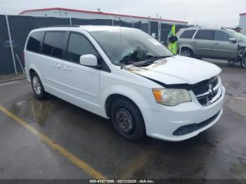  Salvage Dodge Grand Caravan