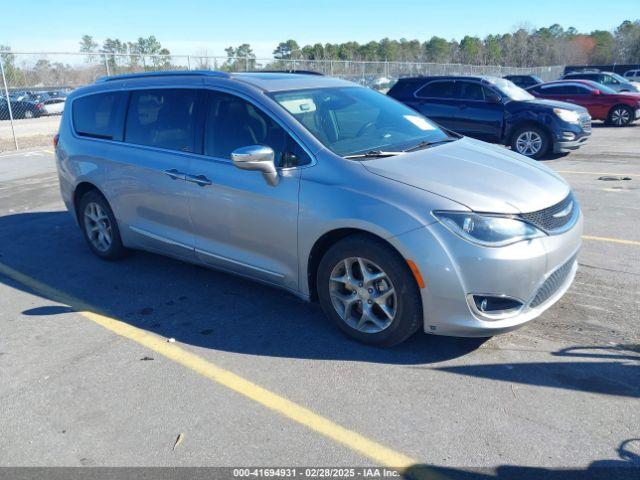  Salvage Chrysler Pacifica