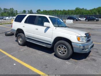  Salvage Toyota 4Runner