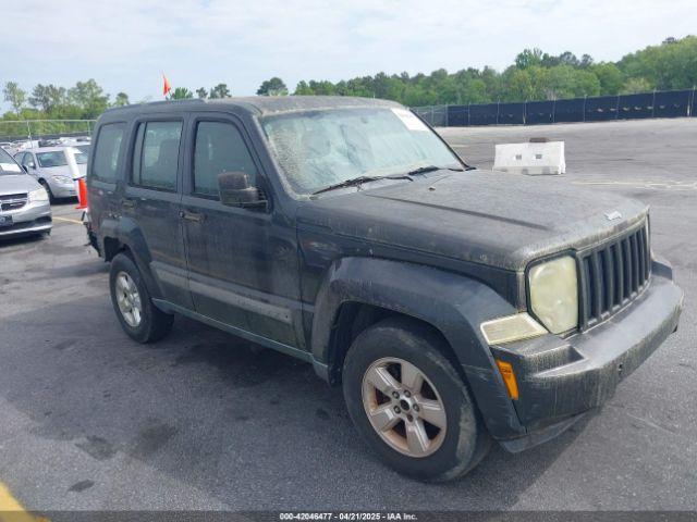  Salvage Jeep Liberty
