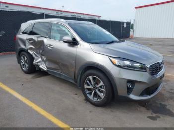 Salvage Kia Sorento