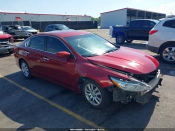  Salvage Nissan Altima