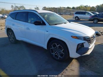  Salvage Hyundai TUCSON