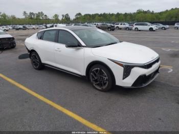  Salvage Kia K4