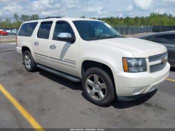  Salvage Chevrolet Suburban 1500