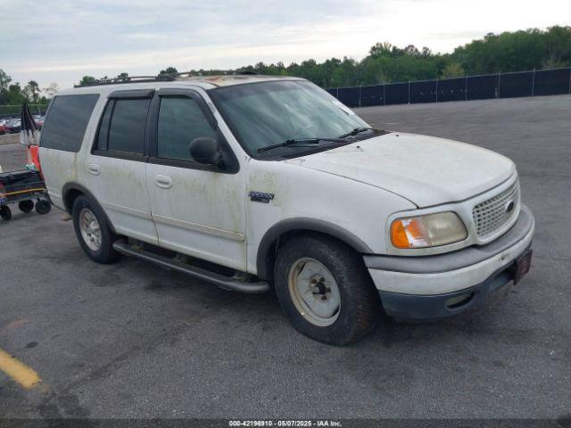  Salvage Ford Expedition