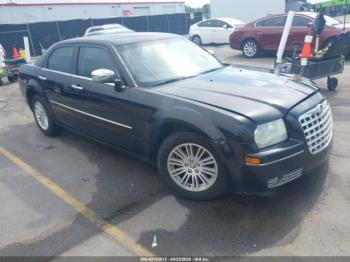  Salvage Chrysler 300