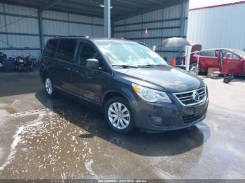  Salvage Volkswagen Routan