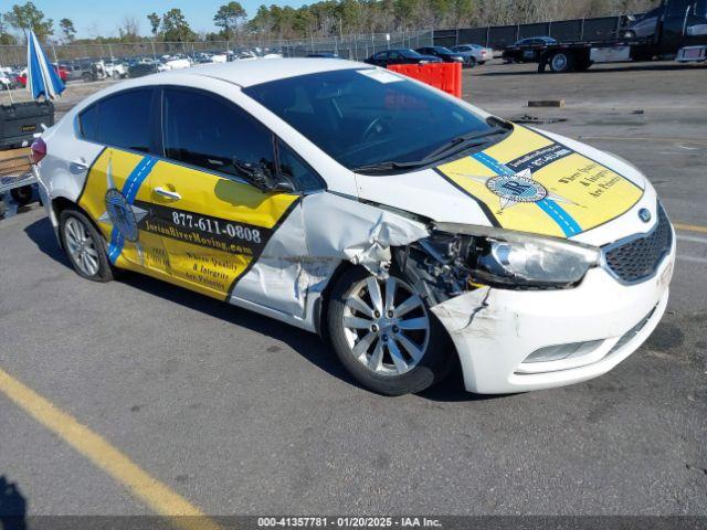  Salvage Kia Forte