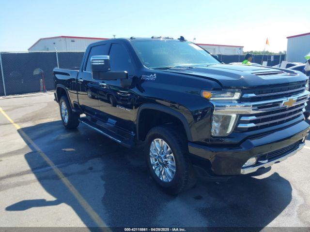  Salvage Chevrolet Silverado 2500