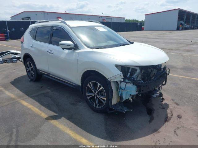  Salvage Nissan Rogue