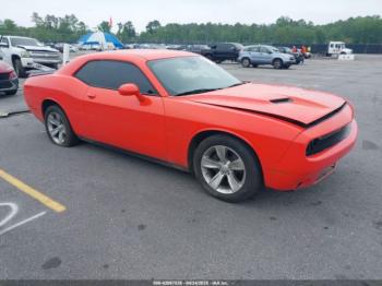  Salvage Dodge Challenger