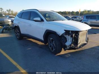  Salvage Hyundai TUCSON