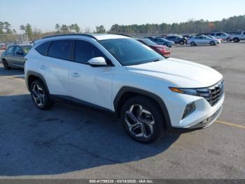  Salvage Hyundai TUCSON