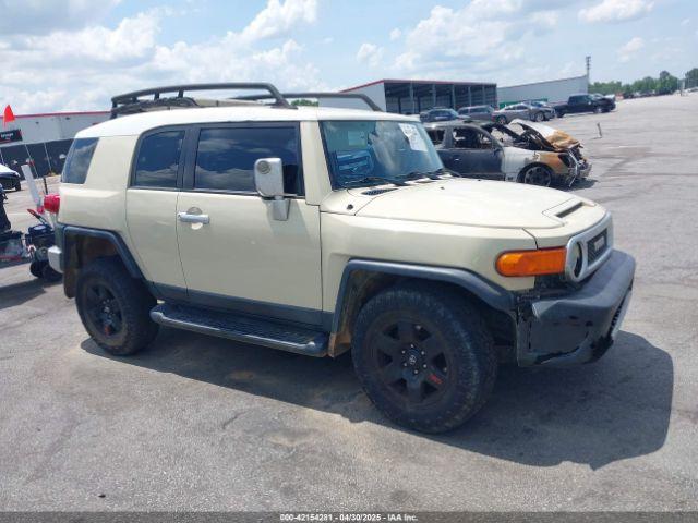  Salvage Toyota FJ Cruiser