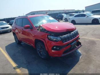  Salvage Jeep Compass