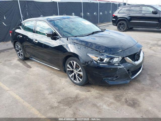  Salvage Nissan Maxima