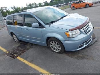 Salvage Chrysler Town & Country