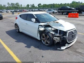  Salvage Hyundai VELOSTER