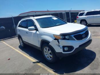  Salvage Kia Sorento