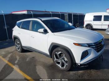  Salvage Hyundai TUCSON