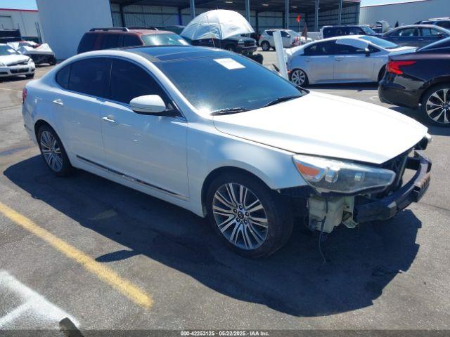 Salvage Kia Cadenza