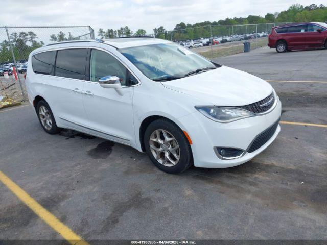  Salvage Chrysler Pacifica