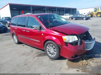  Salvage Chrysler Town & Country