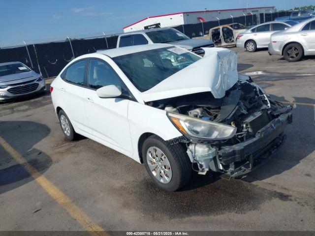 Salvage Hyundai ACCENT