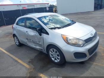  Salvage Kia Rio