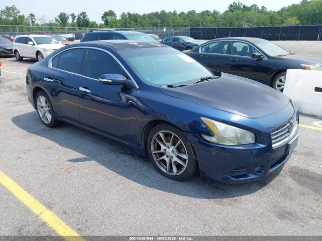  Salvage Nissan Maxima