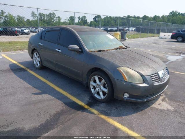  Salvage Nissan Maxima