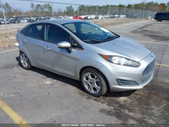  Salvage Ford Fiesta