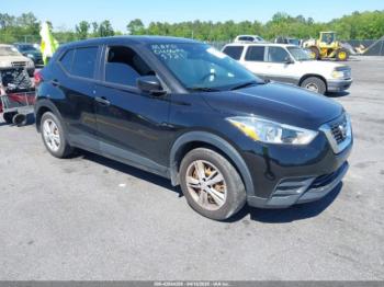  Salvage Nissan Kicks