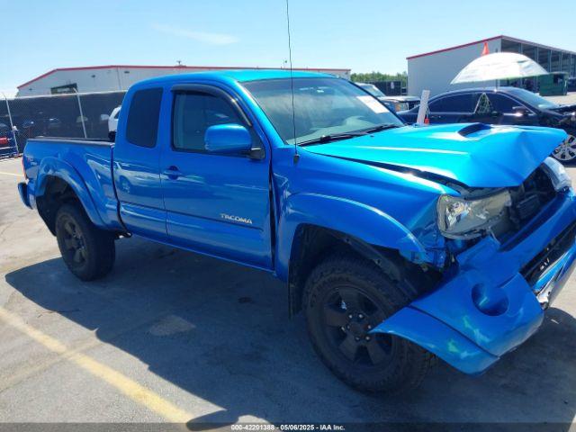  Salvage Toyota Tacoma