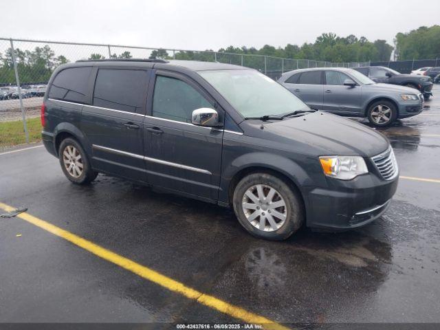  Salvage Chrysler Town & Country