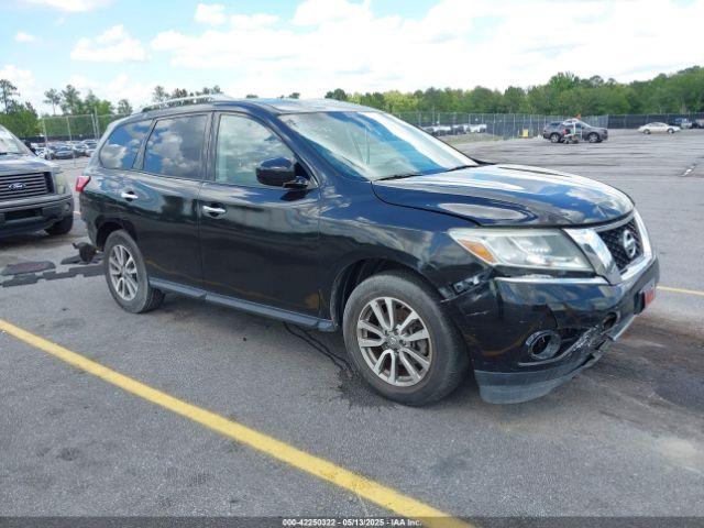  Salvage Nissan Pathfinder