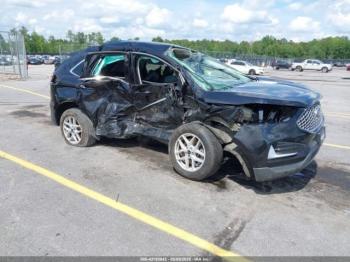  Salvage Ford Edge