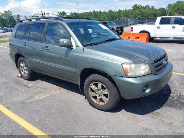  Salvage Toyota Highlander