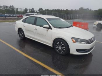 Salvage Volkswagen Passat