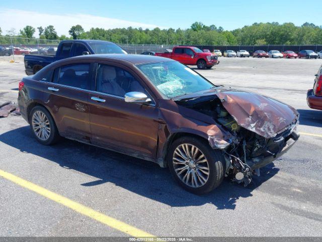  Salvage Chrysler 200
