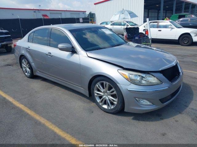  Salvage Hyundai Genesis
