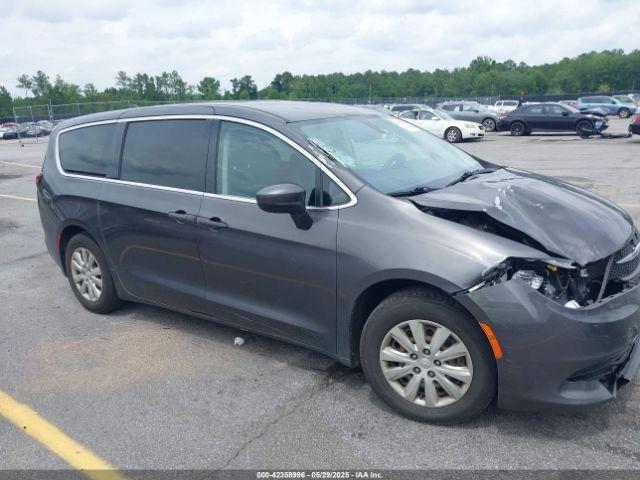  Salvage Chrysler Voyager