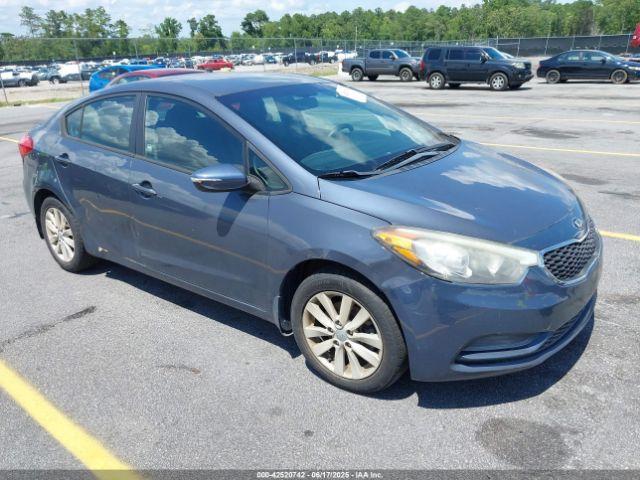 Salvage Kia Forte