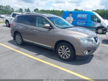  Salvage Nissan Pathfinder