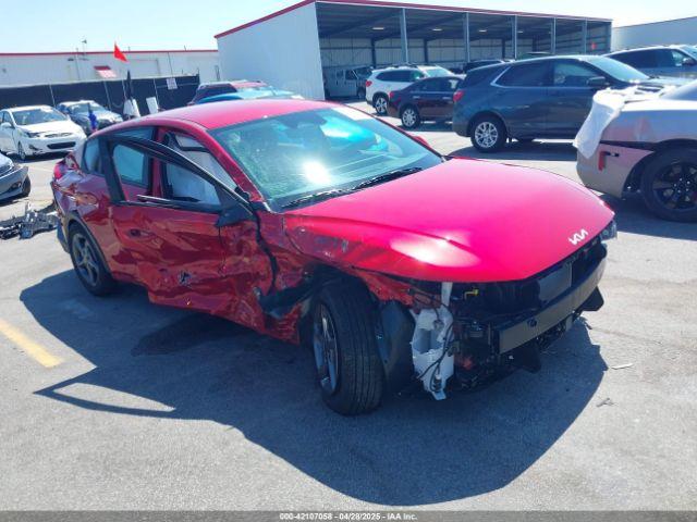  Salvage Kia K4